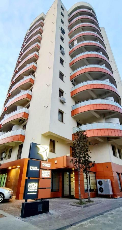 Designed Like Home Apartment Near Palas Mall 雅西 外观 照片
