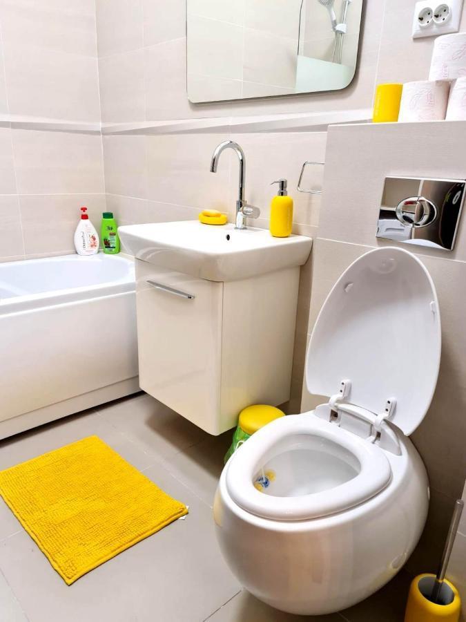 Designed Like Home Apartment Near Palas Mall 雅西 外观 照片