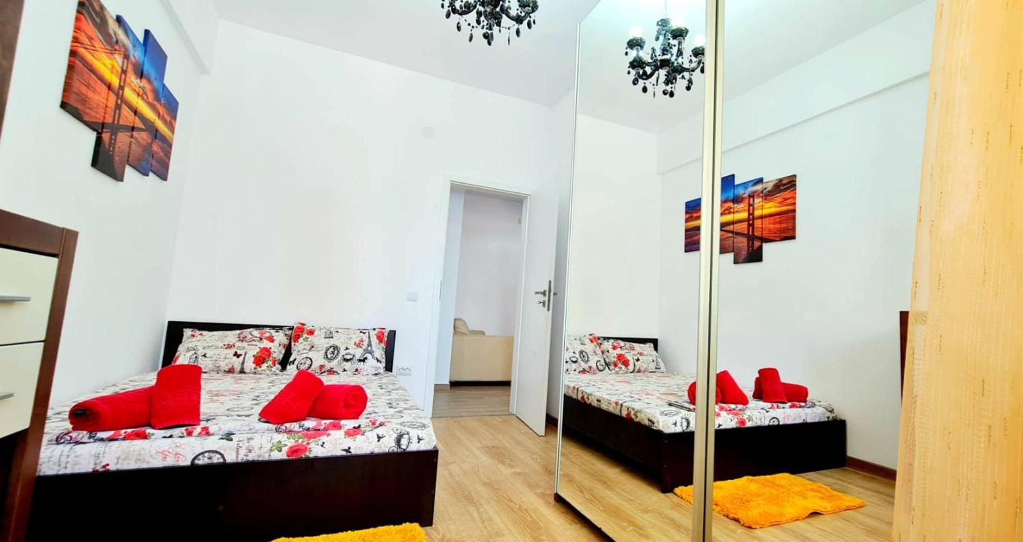 Designed Like Home Apartment Near Palas Mall 雅西 外观 照片