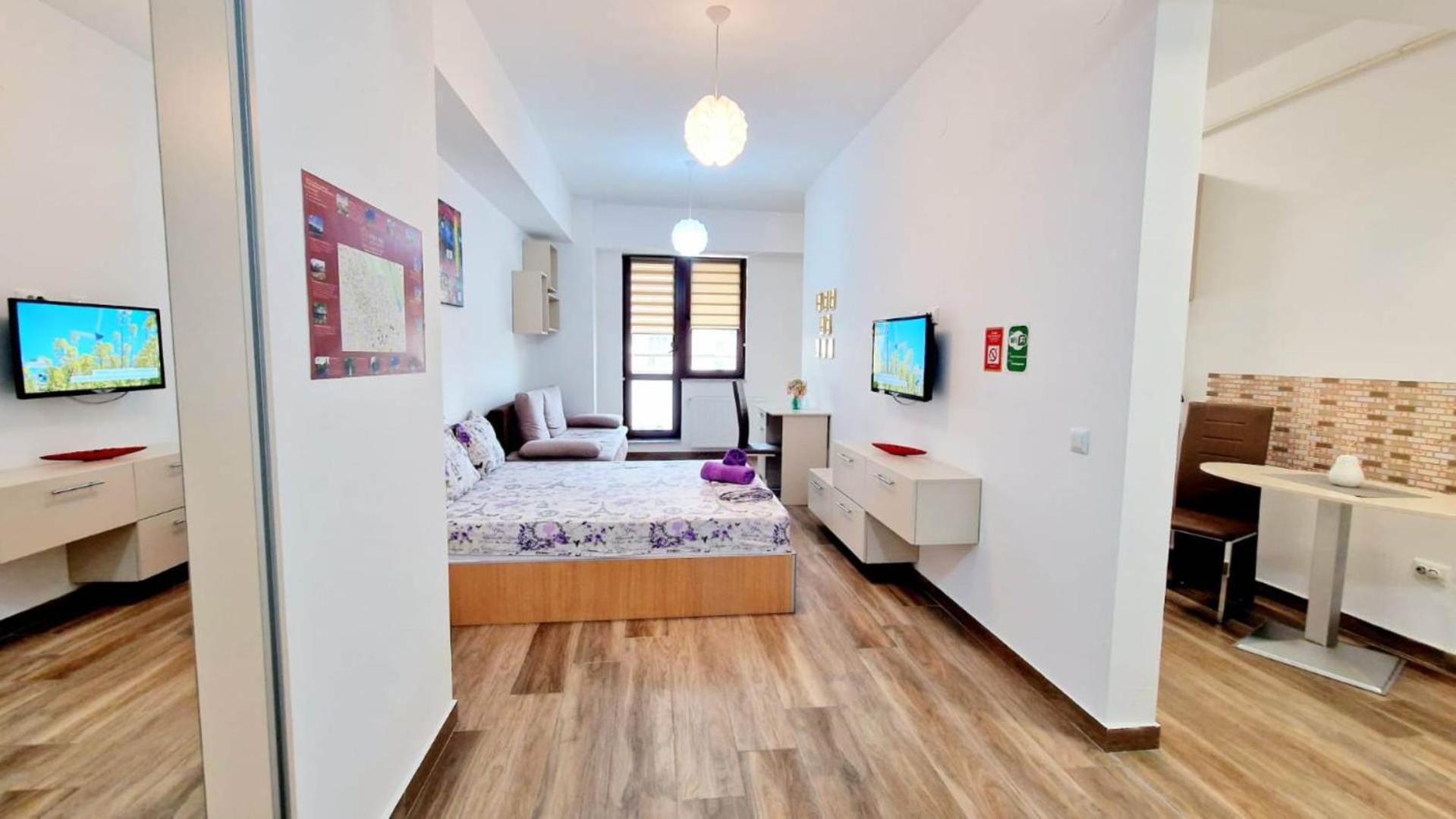 Designed Like Home Apartment Near Palas Mall 雅西 外观 照片
